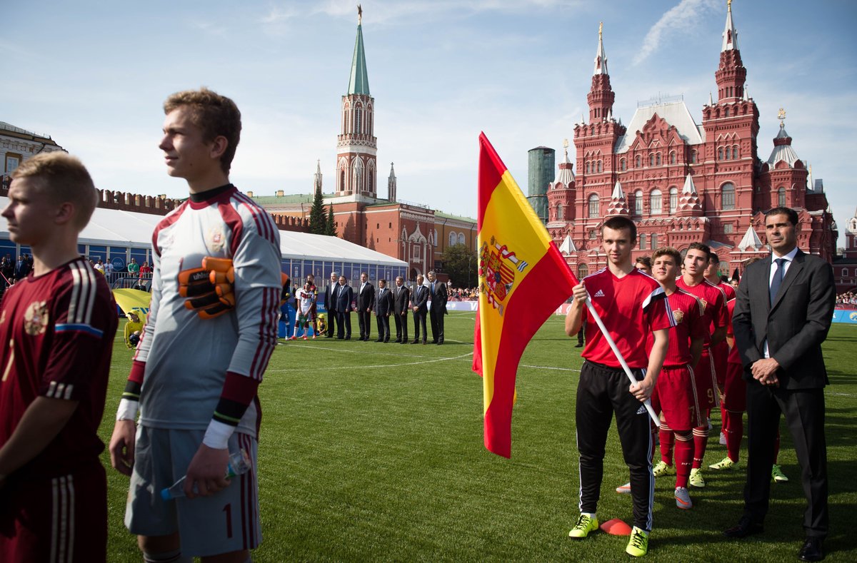 France 1 Peru 0: A Tactical Clash in Yekaterinburg